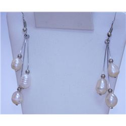 32.60 CTW WHITE PEARL DANGLING EARRING