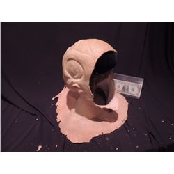 STARGATE SG-1 ALIEN COWL UNUSED FULL HEAD APPLIANCE