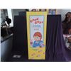 Image 3 : CHILD'S PLAY 1 GOOD GUYS CHUCKY DOLL BOX SCREEN USED ORIGINAL WITH WINDOW & PRINTED INSERT RARE