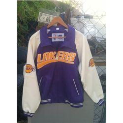 LAKERS LOS ANGELES NBA BASKETBALL EMBROIDERED JACKET VINTAGE?
