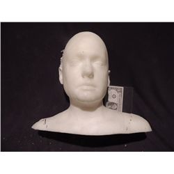 FEMALE UNUSED POLY FOAM HEAD WITH SHOULDERS