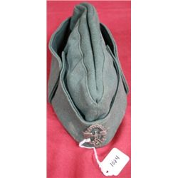 German WW II Luftwaffa Hat w/Badge