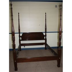 4 Poster Bed "Ethan Allen"