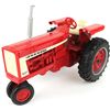 Image 2 : 1/16 scale Ertl Farmall 706 toy tractor