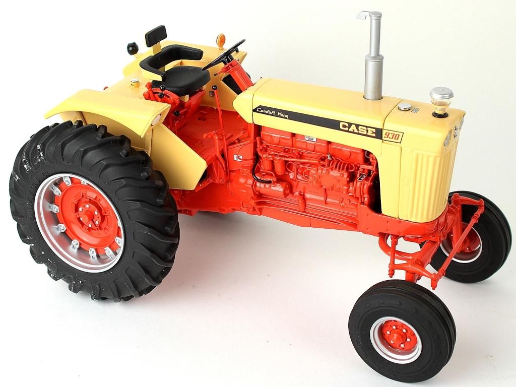 Case 930 Comfort King Precision farm toy tractor