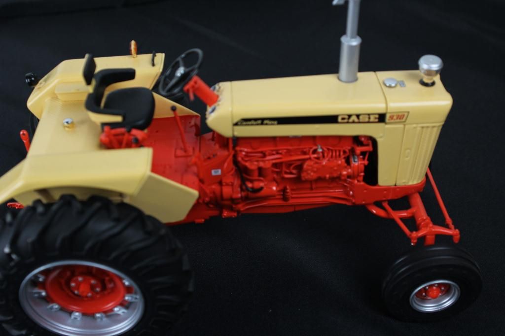 Case 930 Comfort King Precision farm toy tractor