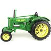 Image 1 : 1/16 scale John Deer toy farm tractor