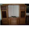 Image 1 : LARGE ENTERTAINMENT CENTER