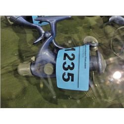 Cobra fishermans spinning reel