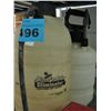 Image 1 : 2 pressure sprayers