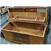 Image 1 : Lane cedar lined blanket box