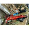 Image 1 : 2 pipe wrenchs and a set of bolt cutters