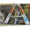 Image 1 : Eagle plus aluminum step ladder