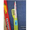 Image 1 : Line sight surveyors measuring stick