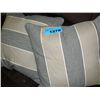 Image 1 : 2 grey and beige throw cushions