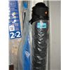 Image 1 : Roll of black fabric