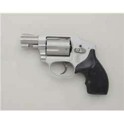 Smith & Wesson Airweight Model 642-2 DA  hammerless revolver, .38 Special +P cal., 2”  barrel, satin