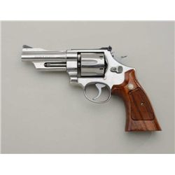 Smith & Wesson Model 624 DA revolver, .44 S&W  Special cal., 4” barrel, stainless steel,  checkered 