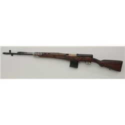 Tokarev Model 41 semi-auto rifle, 7.92mm  cal., #5822072; missing from barrel band,  retaining rod a