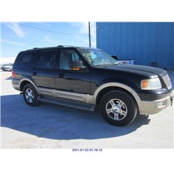 2004 - FORD EXPEDITION