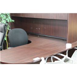 MAHOGANY P-TOP EXECUTIVE DESK WITH LEFT HAND