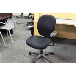 HERMAN MILLER AMBI BLACK TASK CHAIR