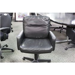SCALI DURANTE BLACK LEATHER MID BACK TILTER CHAIR