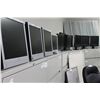 Image 2 : 21 LCD MONITORS