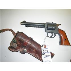 H&R 649 REVOLVER 22CAL SERIAL #AT017706