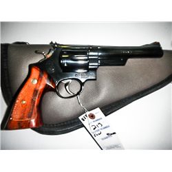 S&W 57 REVOLVER 41MAG SERIAL #S319345