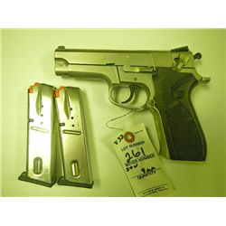 S&W 5906 SEMI AUTO PISTOL 9mm SERIAL #JN0405