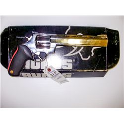 TAURUS RAGING BULL REVOLVER 454CAL SERIAL #R1691496