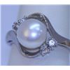 Image 1 : WHITE PEARL AND CZ RING