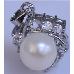 WHITE PEARL AND CZ PENDANT