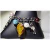 Image 8 : Women's Watch Bracelet with Dangling dolphins and