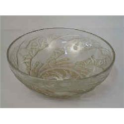 A bowl glass, R. Lalique, dogs in relief, h 9 cm, diameter 24 cm 6.000-8.000...