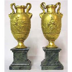 A pair of table lamps gilded bronze, empire, sign F. Barbedienne, base of marbled wood, h 40 cm; cra