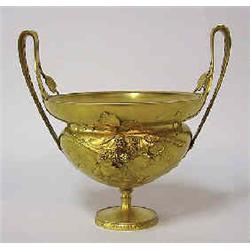 A bowl with handles jugend, gilded bronze, signed Barbedienne Paris, höjd 22 cm 12.000-15.000...