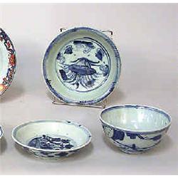 Bowl dishes, 2 pieces and a bowl porcelain, China, bowl circa 1600, bowl dishes circa 1500, diameter
