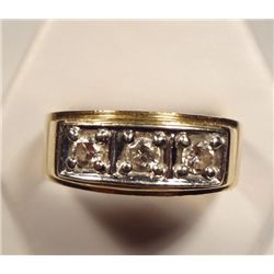 Gents Heavy 14K Yellow Gold Diamond Ring, with three diamonds each .10ct