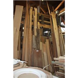 LARGE LOT OF ASSORTED WOOD AND RACK