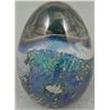 Image 2 : Robert Eickholt Art Glass Mountain Egg Paperweight
