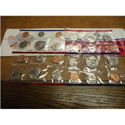 1987 & 88 US MINT SETS (UNC) P/D (WITH ENVELOPES)