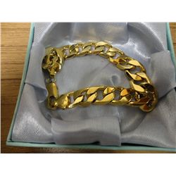 MENS GOLD PLATED CUBAN LINK BRACLET