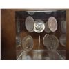 Image 2 : COIN CUBE WITH 10 (UNC) 1964 SILVER ROSY DIMES