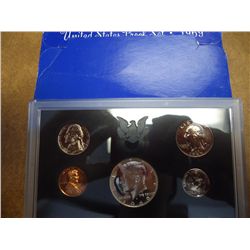 1969 US PROOF SET (WITH BOX) 40% SILVER HALF