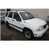 Image 2 : 2002 WHITE SUZUKI VITARA 4DR SUV 130,972KM GAS