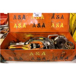 RIDGID 700 HANDHELD ELECTRIC PIPE THREADER AND