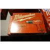 Image 2 : MILWAUKEE 3/8" RIGHT ANGLE DRILL & HEAT GUN