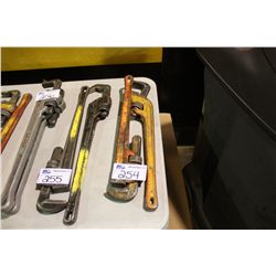 2 RIDGID HEAVY DUTY PIPE WRENCHES